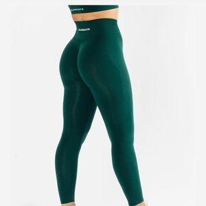 Alphalete amplify leggings (Darkest Pine)